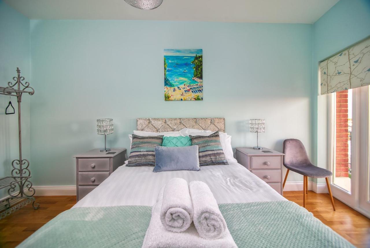 Royal Harbour Retreat - Balcony, Sea View Property 拉姆斯盖特 外观 照片