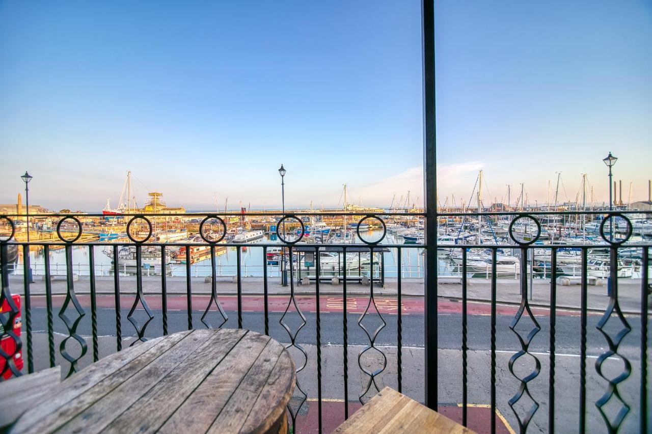 Royal Harbour Retreat - Balcony, Sea View Property 拉姆斯盖特 外观 照片